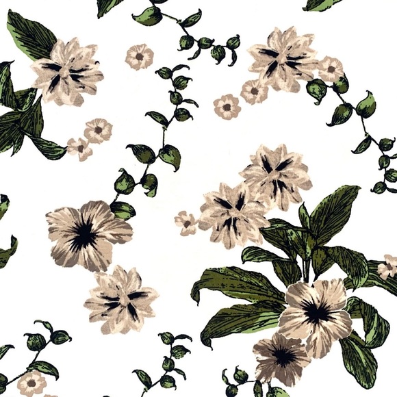 ❌ SOLD ❌ Croft & Barrow Soft Floral Plant Tee Short Sleeve Crew Tshirt Sz Small - Picture 9 of 9